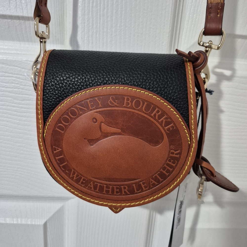 NWT Dooney & Bourke Black and Brown Leather Crossbody Bag